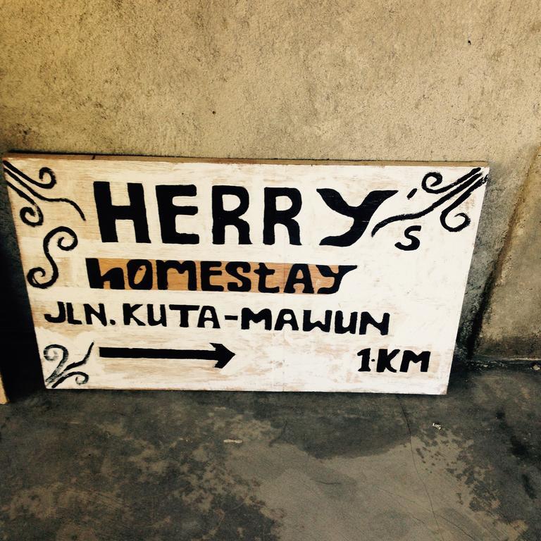 Herry Homestay Kuta  Dış mekan fotoğraf